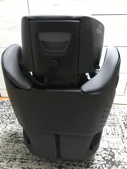 Продам б/у  детское автокресло Britax-romer ТОЛЬКО ЗВОНИТЬ073  0661749