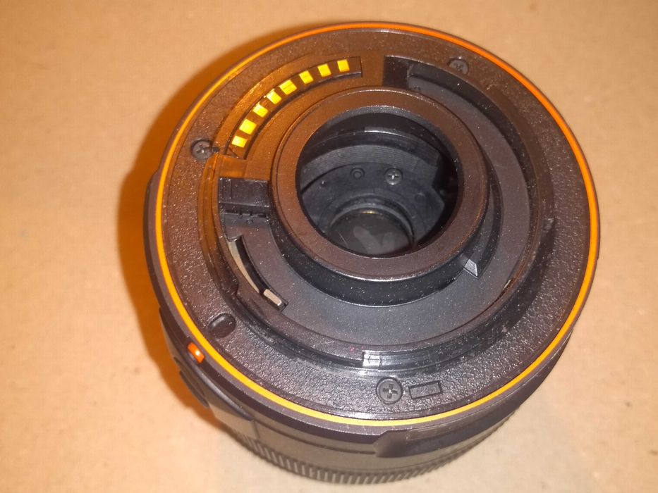 объектив Sony 18-55