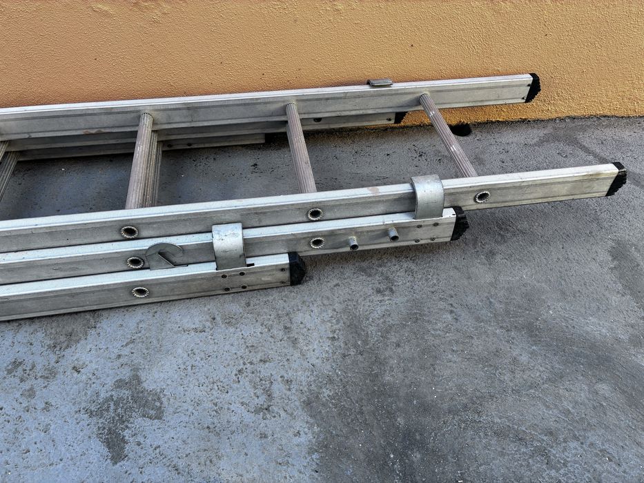 Escadote 9mt - 3 lances