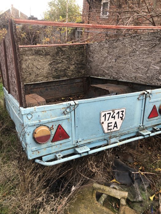 Прицеп легковой