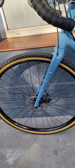 Rower gravel Fuji 1.3