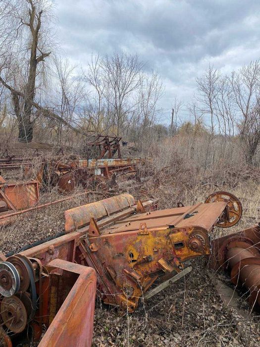 Жатки ДОН-1500 та приспособи до них