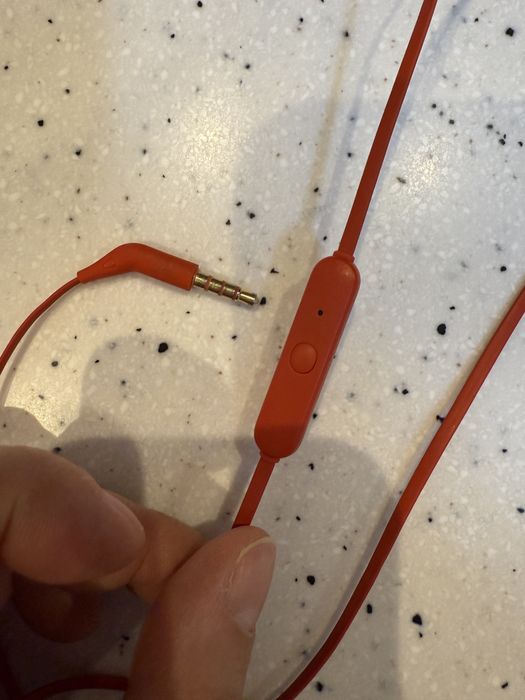 Słuchawki przewodowe JBL JR300 niebiesko-czerwone dla dziecka