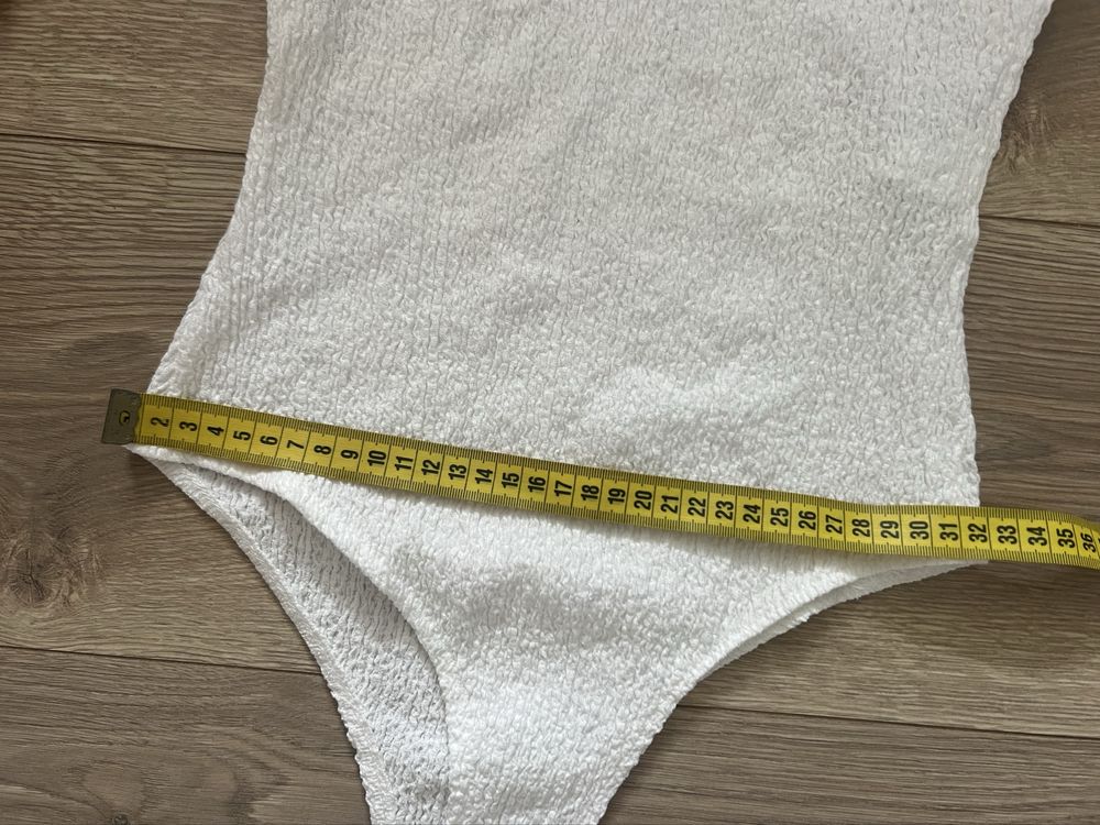 Нове боді зі зборкою zara