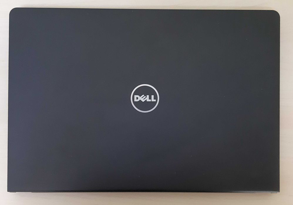 Laptop DELL Vostro 3568 / i7-7500 / 8GB / 1TB / Win10Pro / DVD