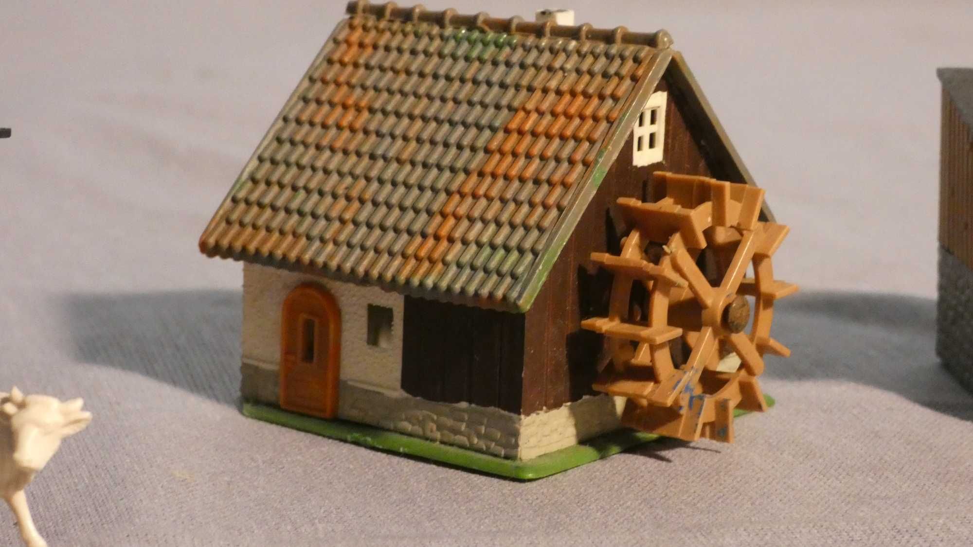 Diorama - domki na makietę - stara kolejka Zeuke (jak pico) skala TT