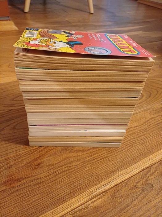 Sprzedam komiksy Gigant rocznik 1998