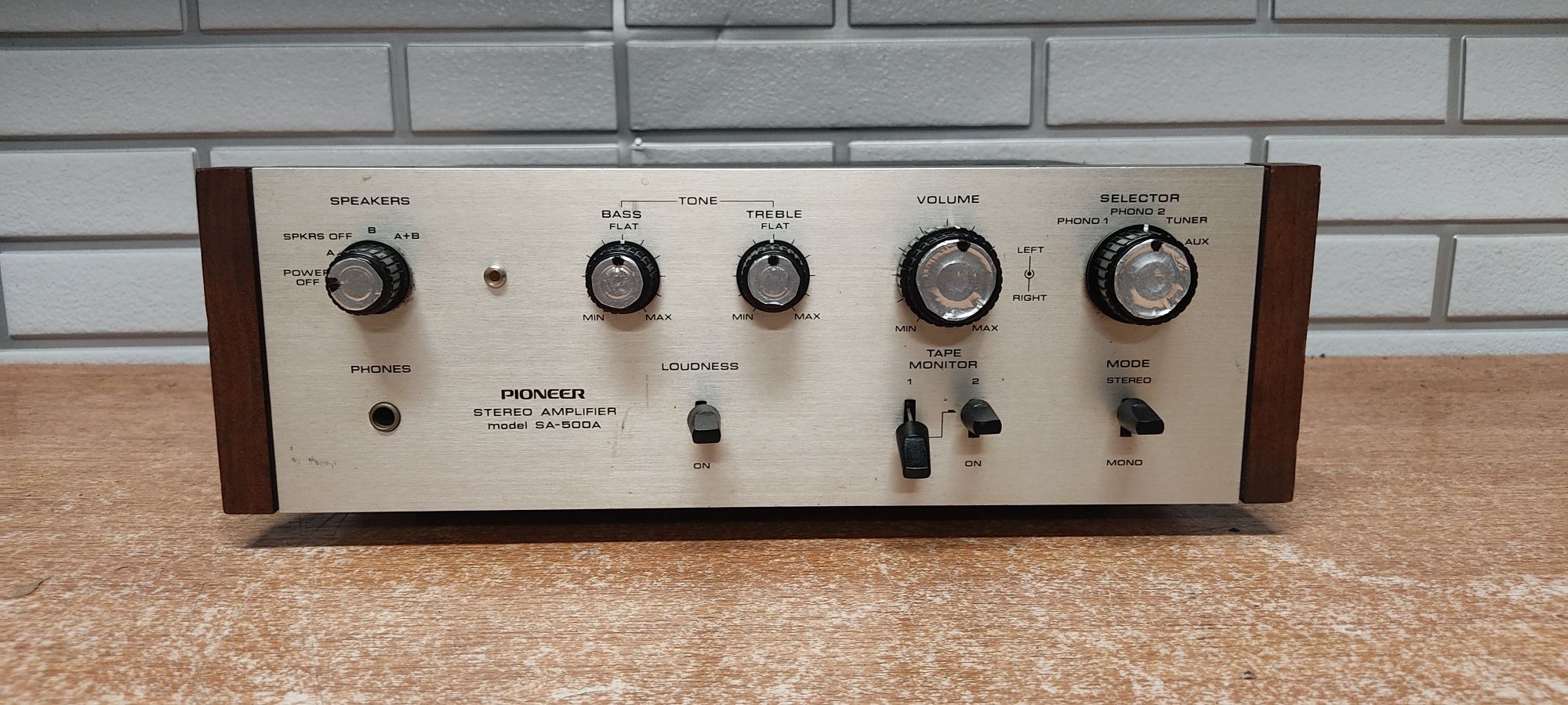 Wzmacniacz stereo PIONEER SA-500A. Japan