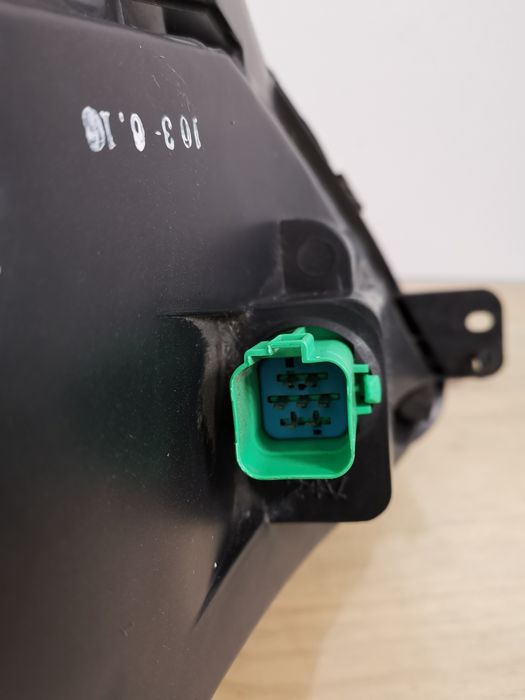 Óptica/ Farol Ford Fiesta 2