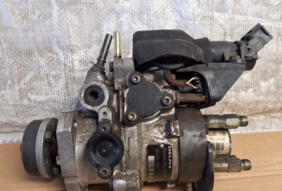 ТНВД Топливный насос FIAT Doblo FIAT Punto (188) 1.9 JTD DELPHI