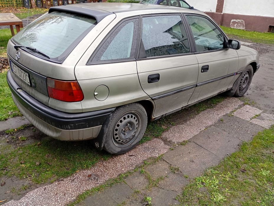 Opel astra f 1.6 klimatyzacja