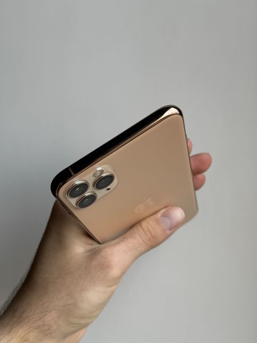 iPhone 11 Pro Max 256 Gb Gold Neverlock АКБ 89% Отличное состояние