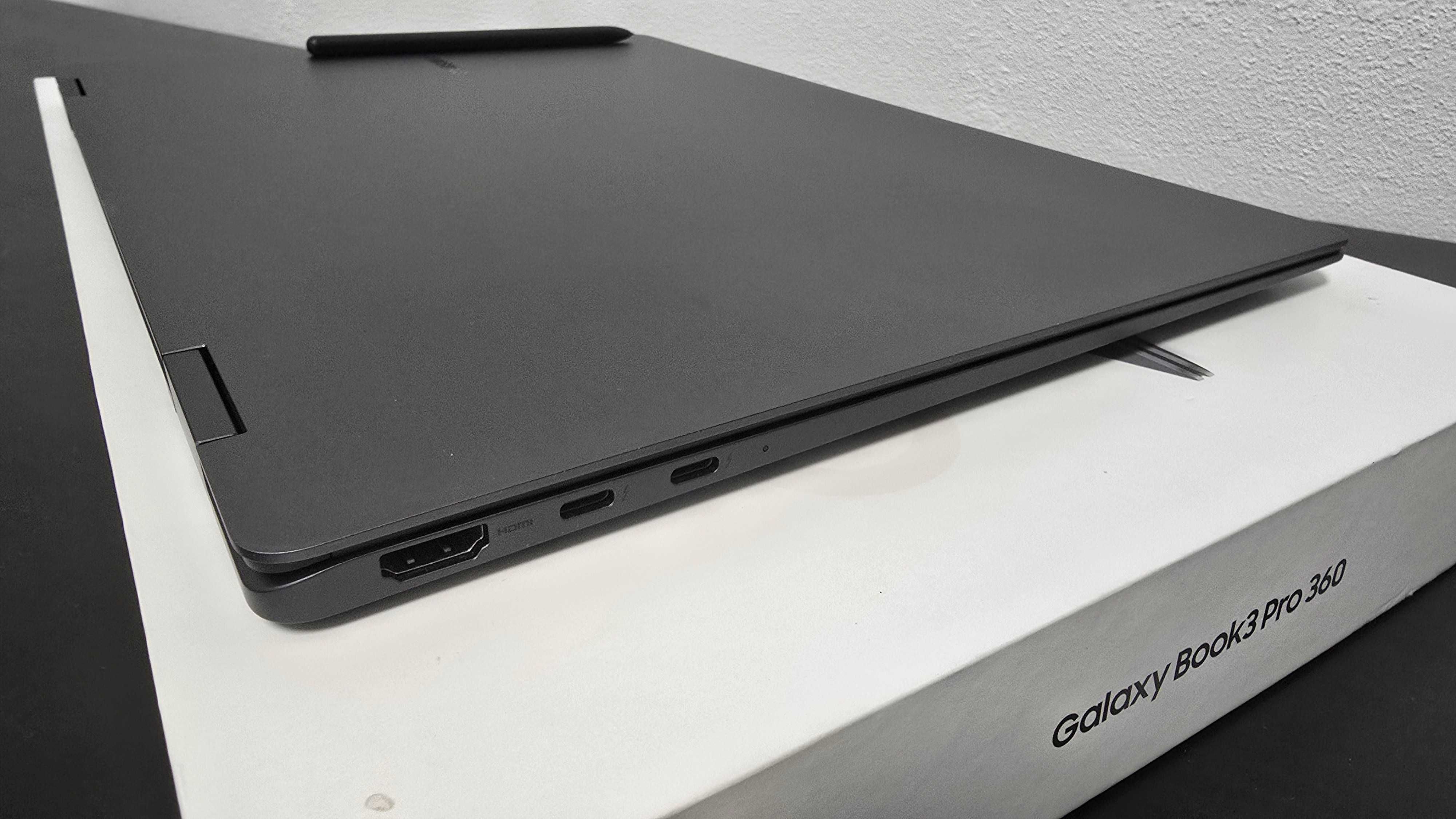 Samsung Book 3 Pro 360 - 16", i7, 16gb Ram, 512gb