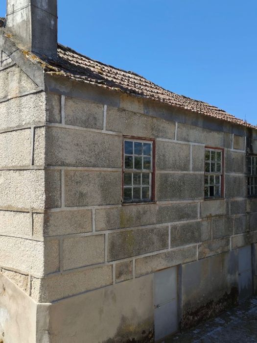 Casa rústica perto da Serra da Estrela para recuperar