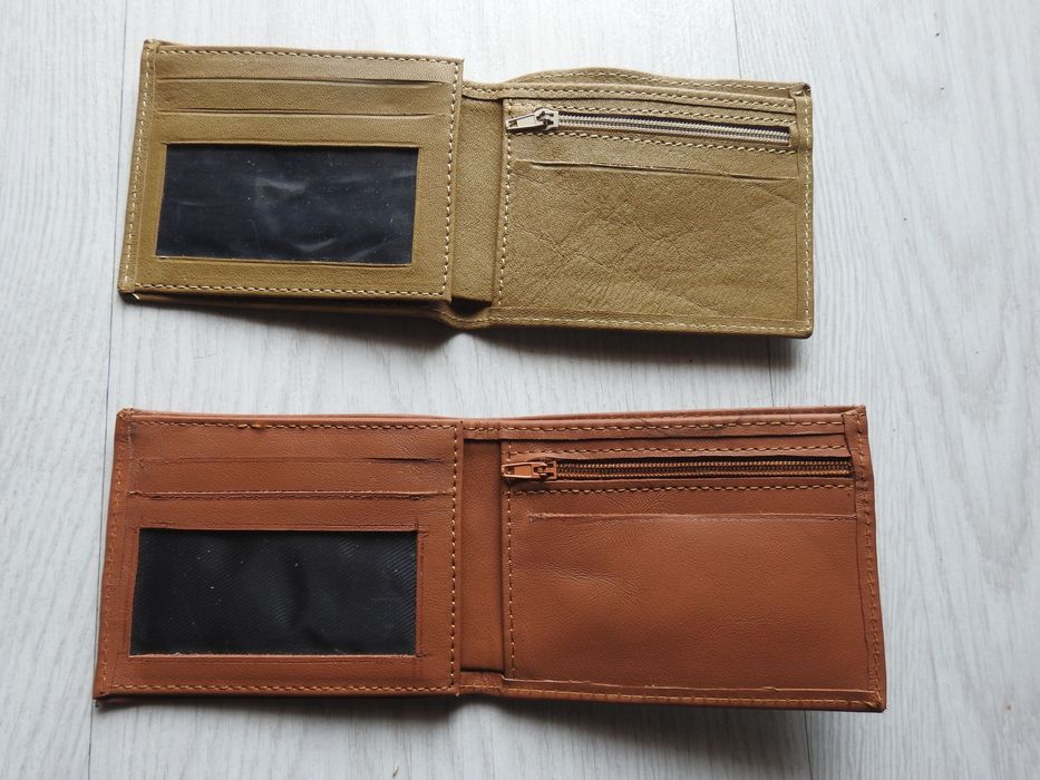 Pequena carteira pele