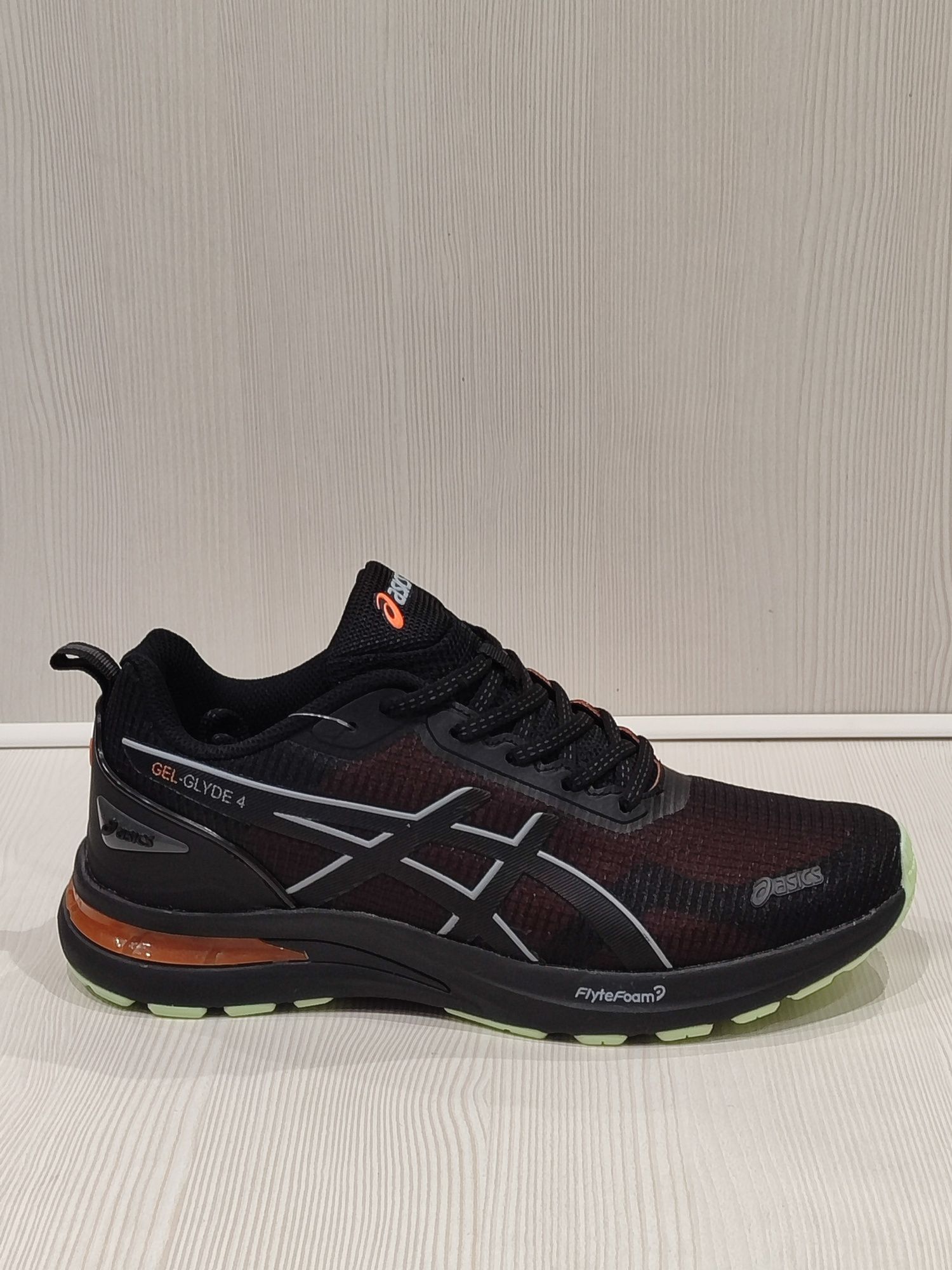 Кросівки чоловічі Asics. 41 р по 45 р.