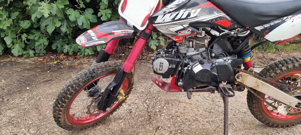 Pitbike 125cm3 com banco restaurado