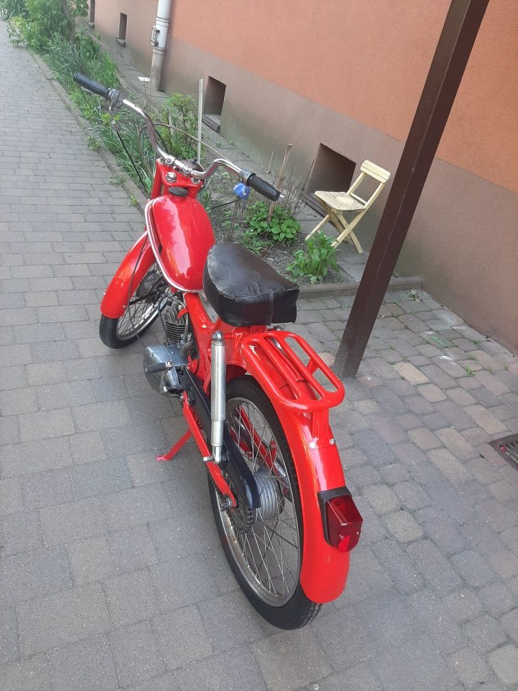 Komar Jawa Romet Ogar silnik 003