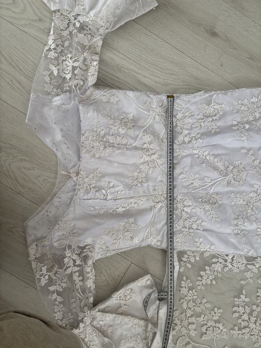 Сукня весільна вечірня