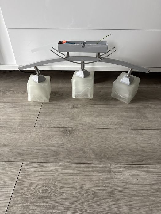 Żyrandol na 3 żarówki