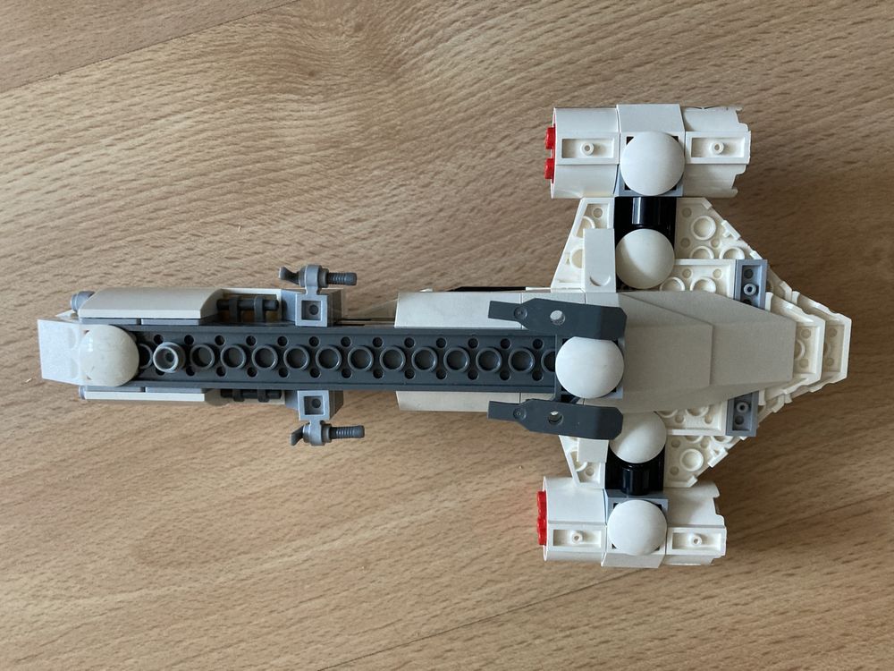 Lego 8085 Star Wars - Freeco Speeder - stan bardzo dobry