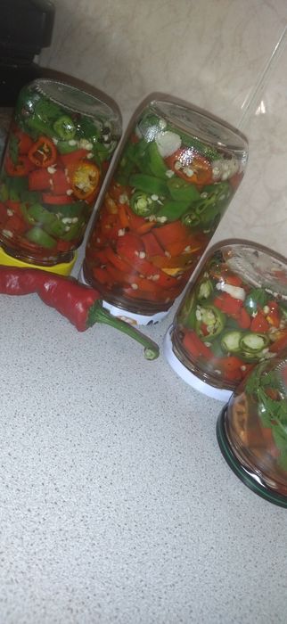 Перець чілі маринований,консервація,ікра,варення