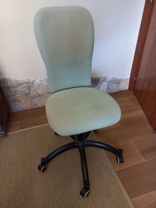 Cadeira de secretaria