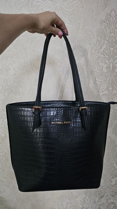 Женская сумка синего цвета