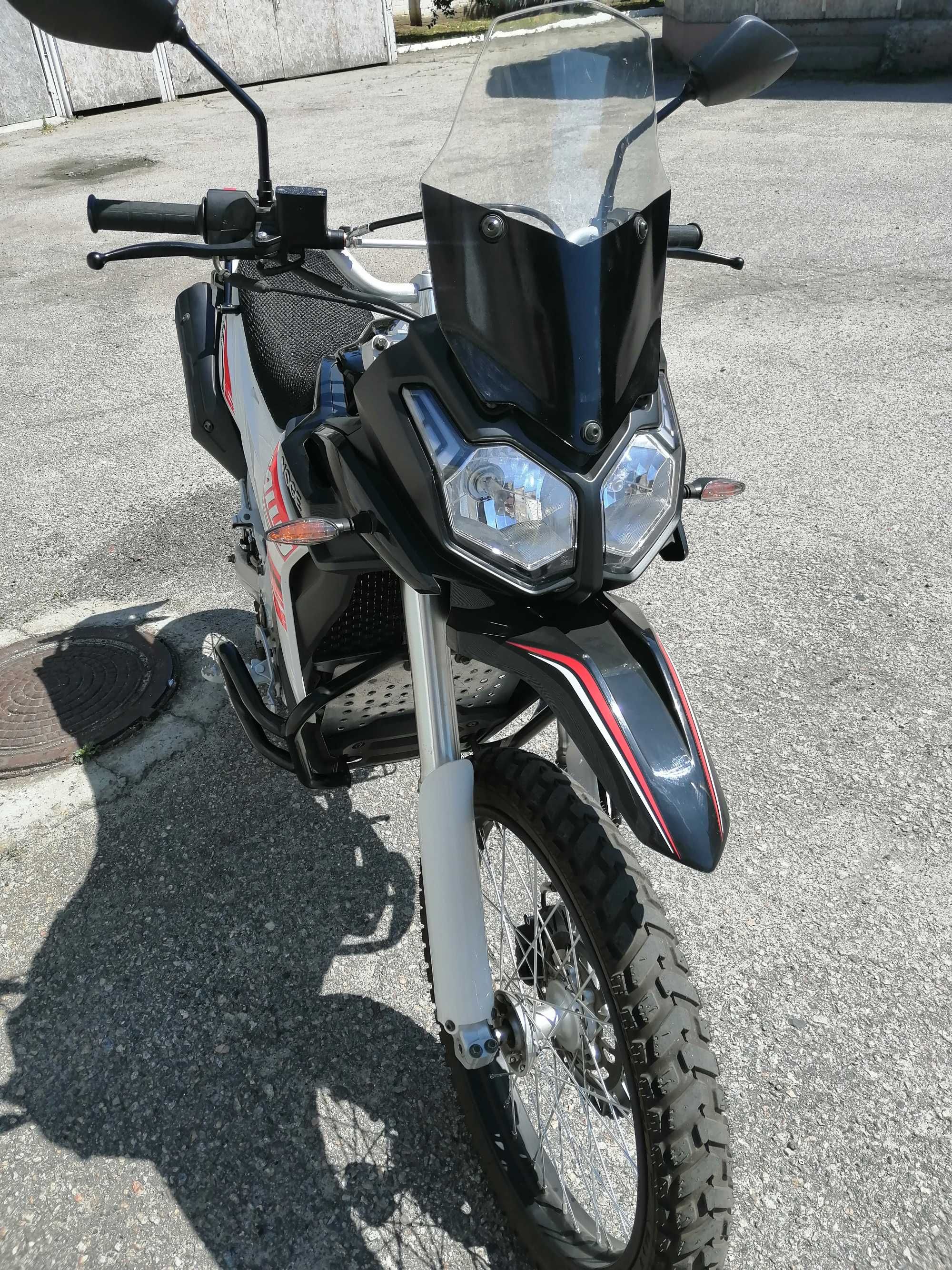 Мотоцикл LONCIN (VOGE) LX300GY-A (стан нового!)