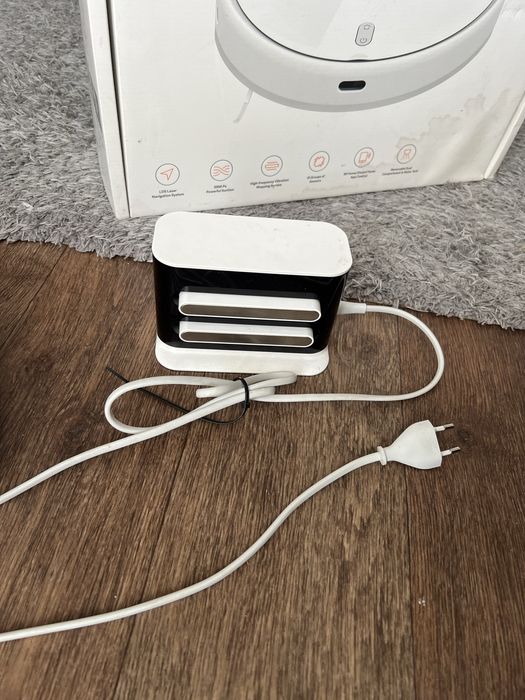 Робот пилосос миючий xiaomi Mi Robot Vacuum- Mop 2 Pro