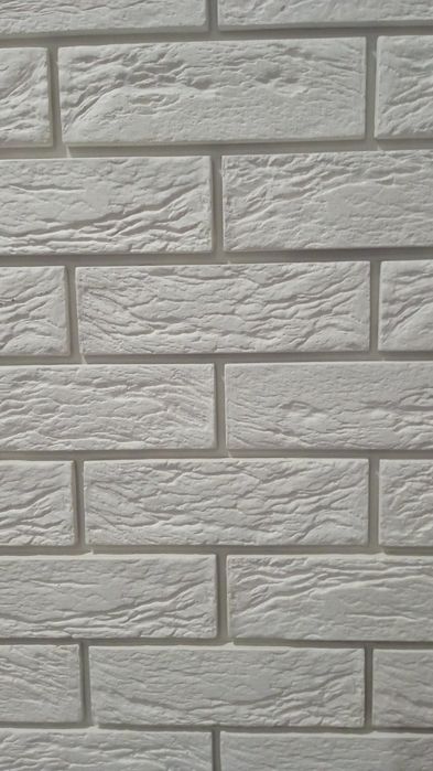 Гіпсова цегла, Декоративний камінь