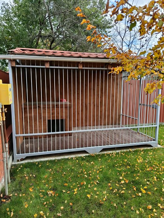 Вольєр для великої собаки