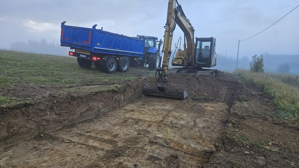 Usługi koparką gąsienicową 16ton