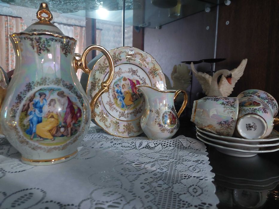 Сервіз чайний порцеляновий Мадонна.