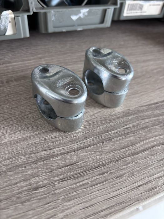 Abraçadeiras guiador sachs v5 sport/ turismo originais