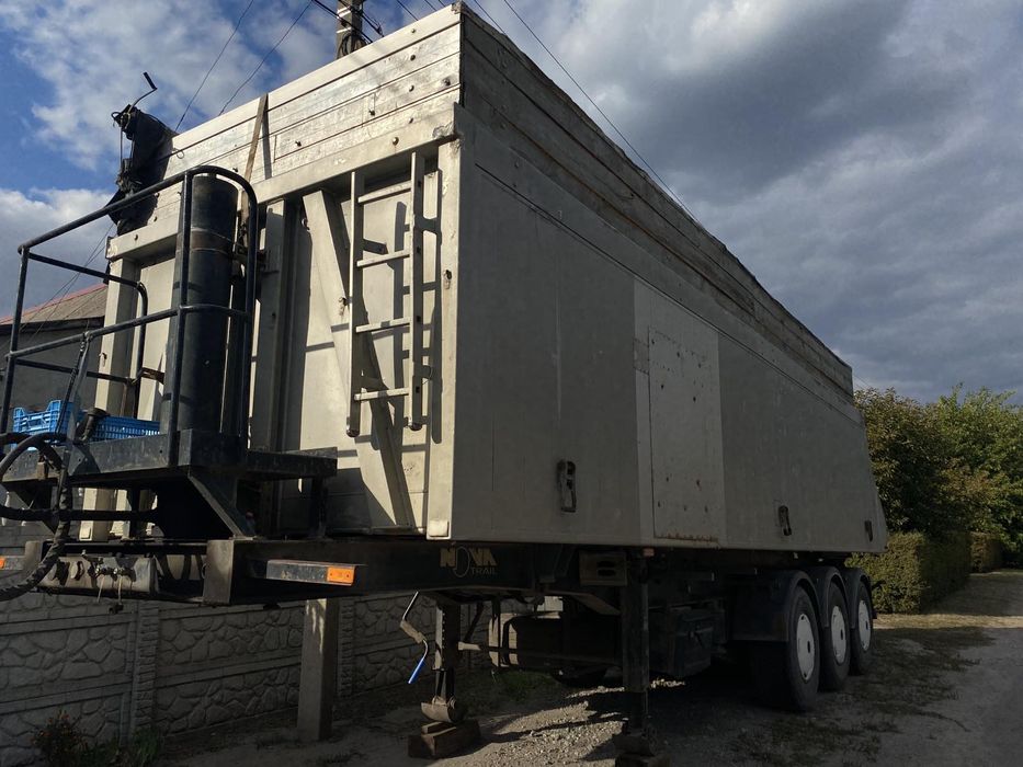 Продам полупричіп самоскид  Novatrail 2003р