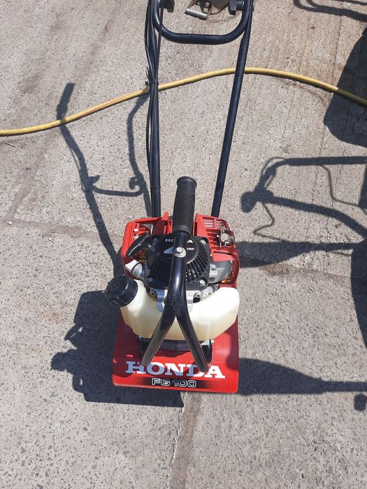 Antyki wyprzedaż kolekcji glebogryzarka honda fg100