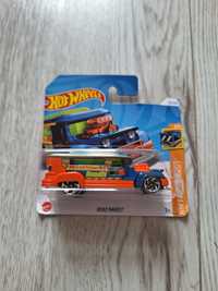 Hot Wheels Road Bandit firmy Mattel