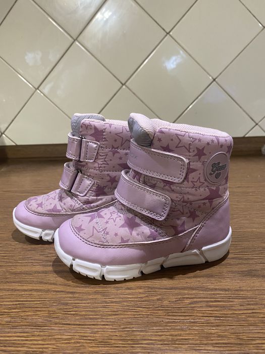 Продам зимние сапоги Geox