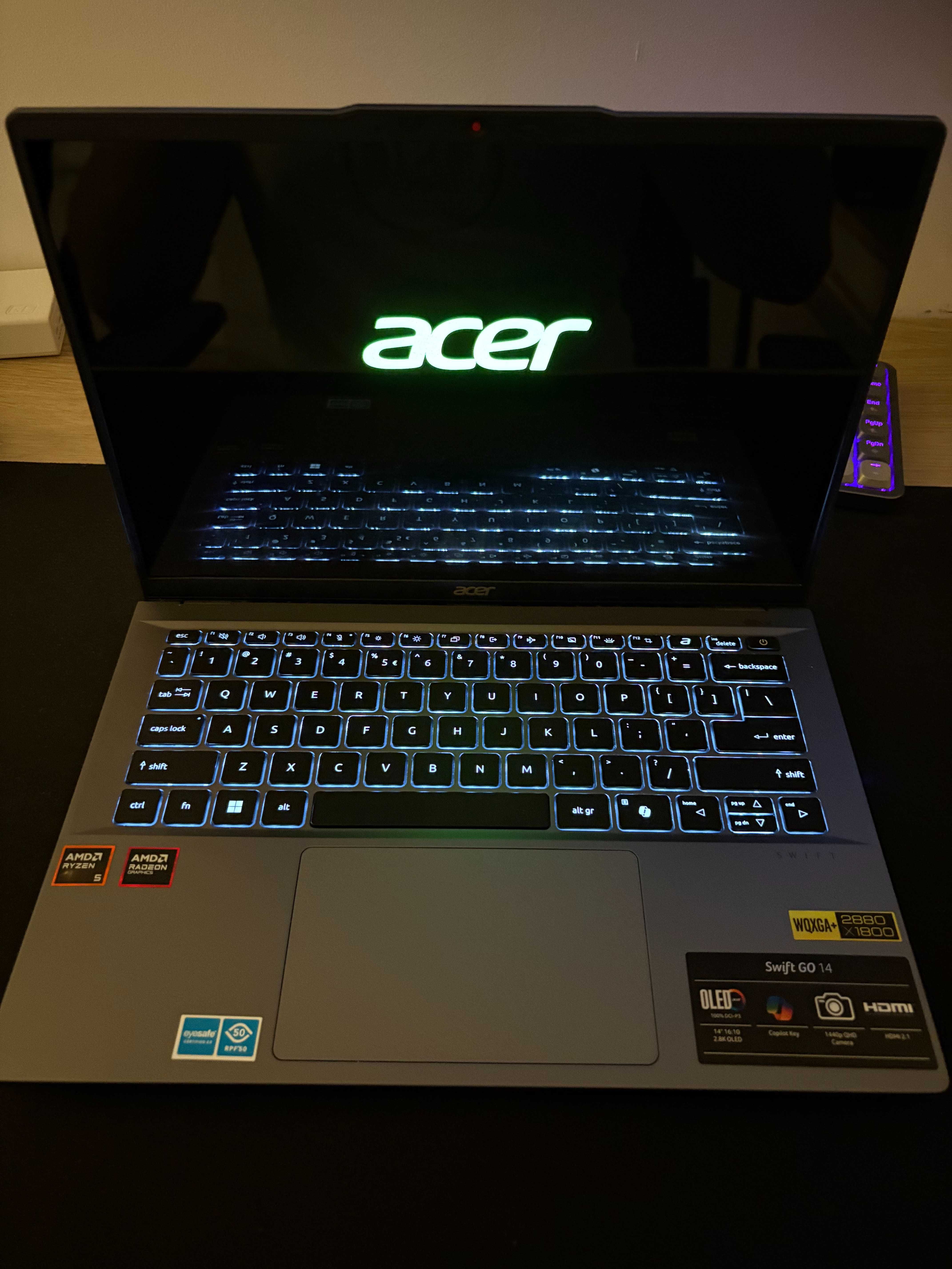 Acer Swift Go 14 – OLED, Ryzen 5, 16 GB RAM – jak nowy