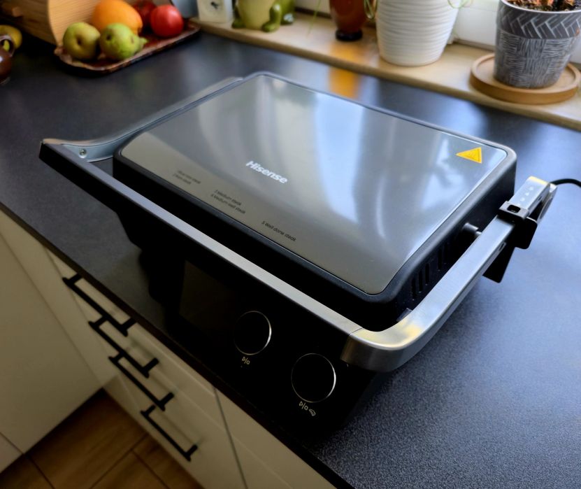 Grill elektryczny HISENSE HCG2000XXL