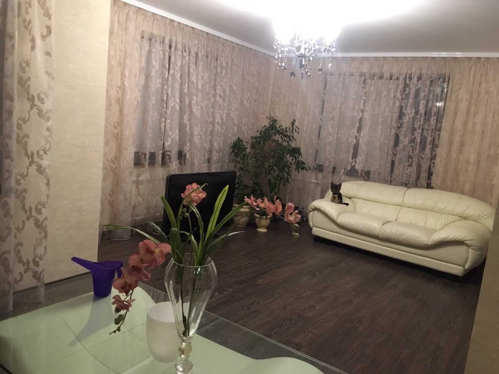 Бочарова/Палия, просторная 2 комнатная квартира, в новом доме