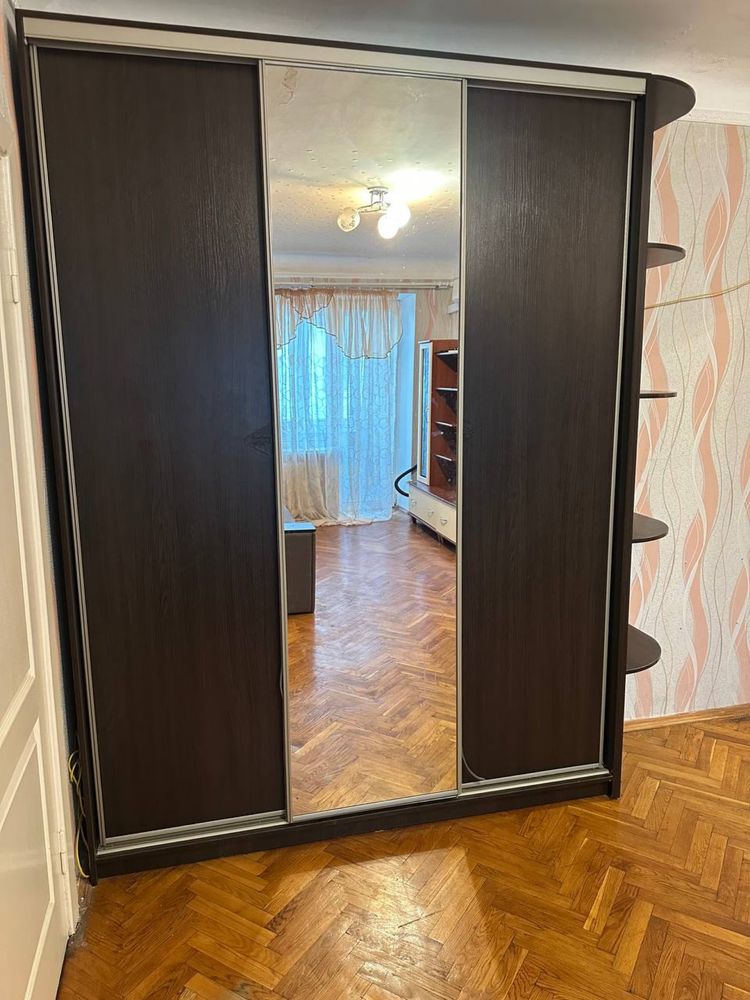 Здам квартиру 2-х кімнатну з парком місцем біля ТЦ Україна, Вокзальна