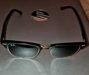 Óculos Ray-Ban Clubmaster + killer loop Riddler + óculos antigos