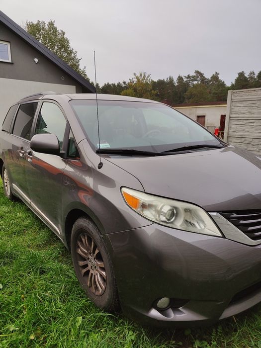 Toyota Sienna 3,5l V6 LPG 266KM, faktura VAT 23%