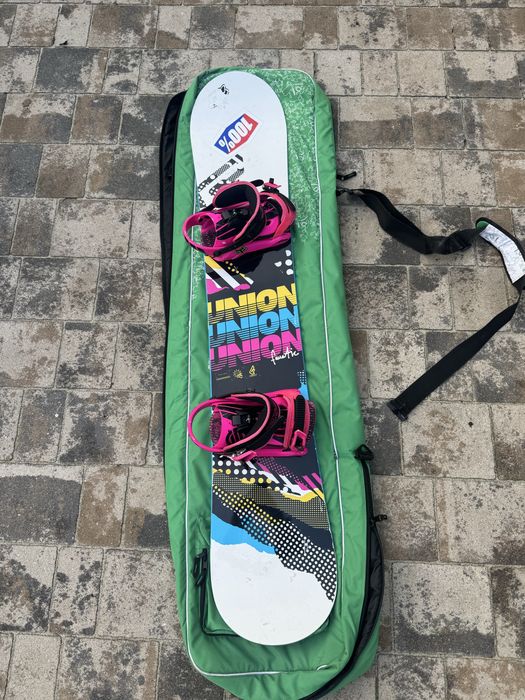 Snowboard Union 156cm i wiazania Santa Cruz