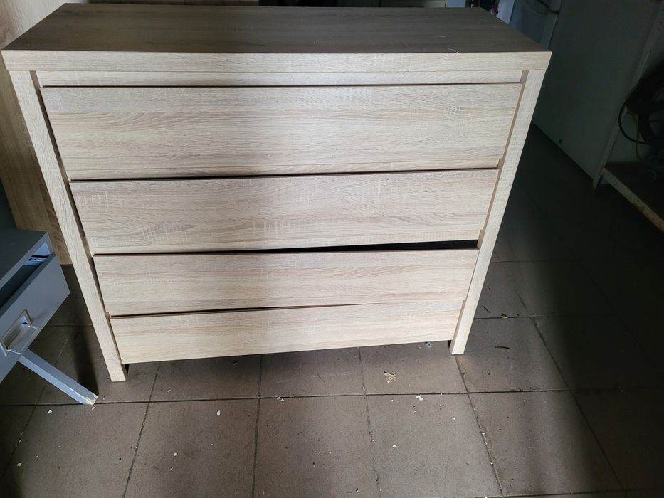 Komoda z szufladami