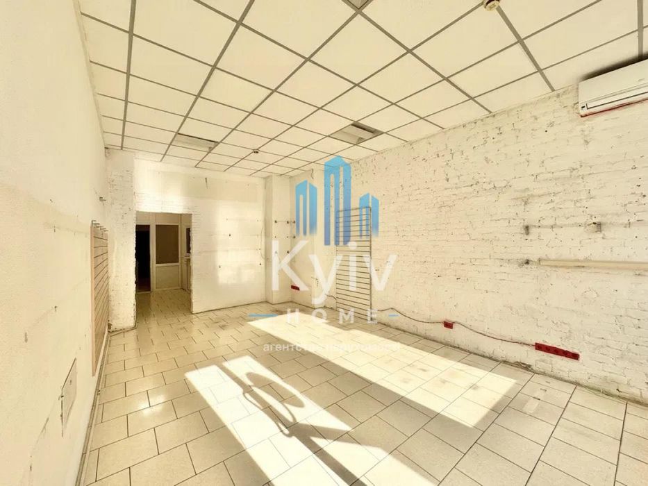 Продаж / Торгівельна площа / Володимирська 81, Київ / 64кв