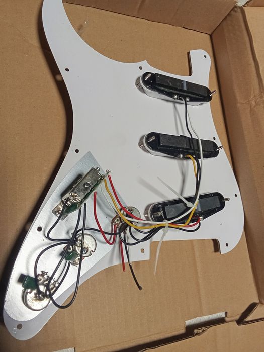 Гітара Deviser L G1