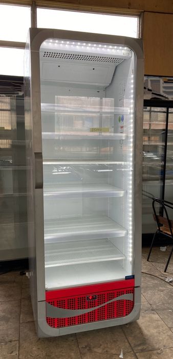 Холодильник Frigoglass для воды напитков пива